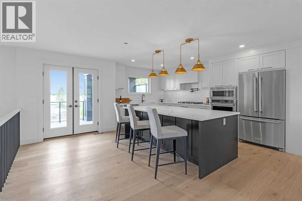 340 West Chestermere Drive, Chestermere, Alberta  T1X 1B2 - Photo 13 - A2278657