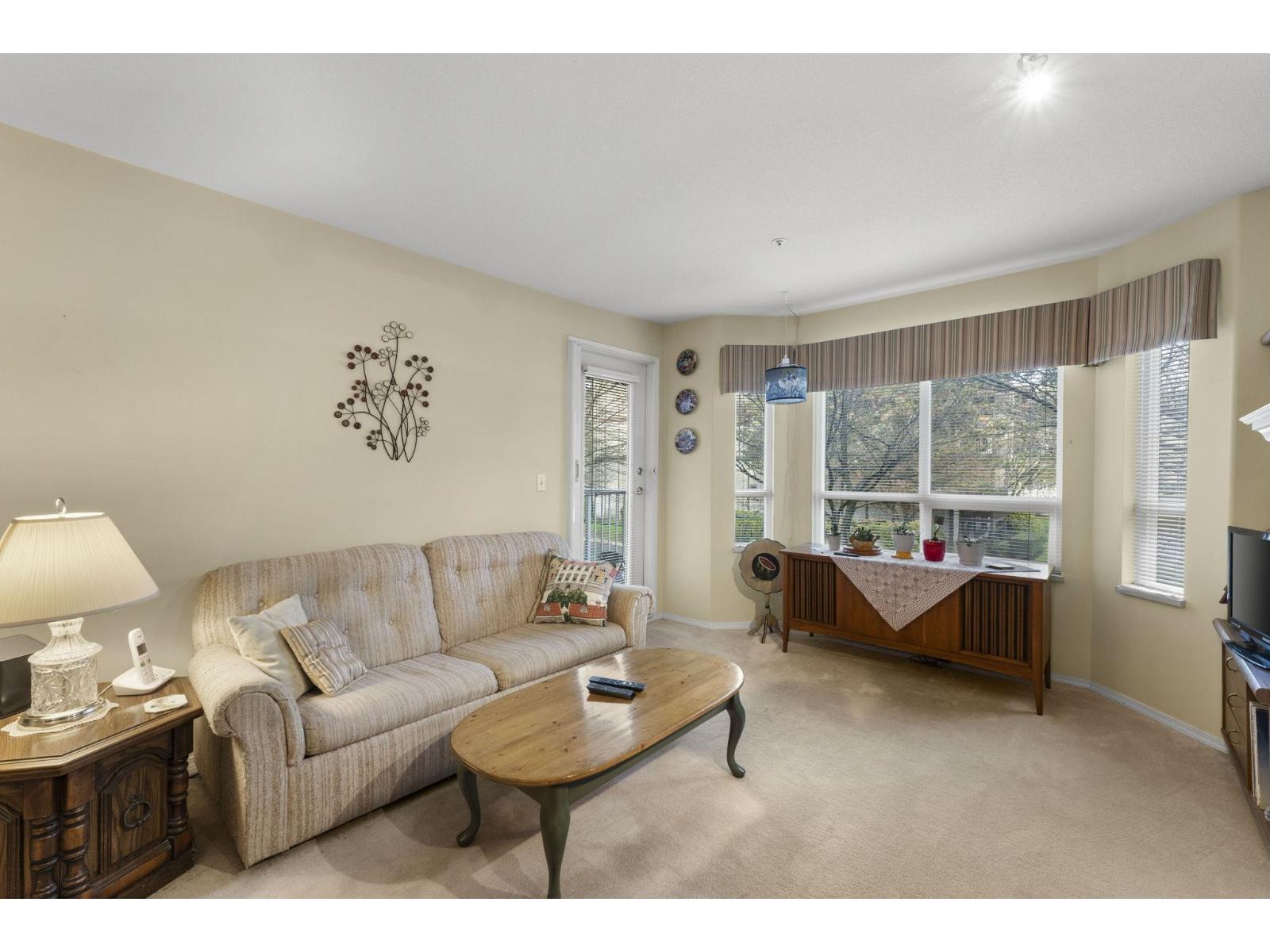 208 13475 96 Avenue, Surrey, British Columbia  V3V 1Y8 - Photo 5 - R3080274