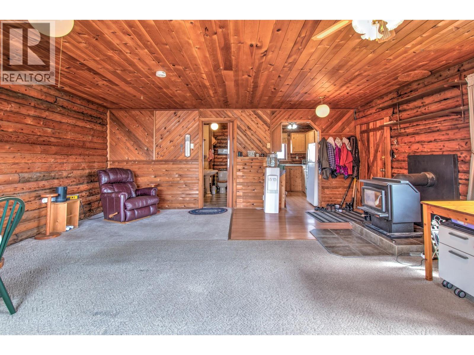 6434 Pleasant Valley Road, Vernon, British Columbia  V1B 3R3 - Photo 28 - 10350794