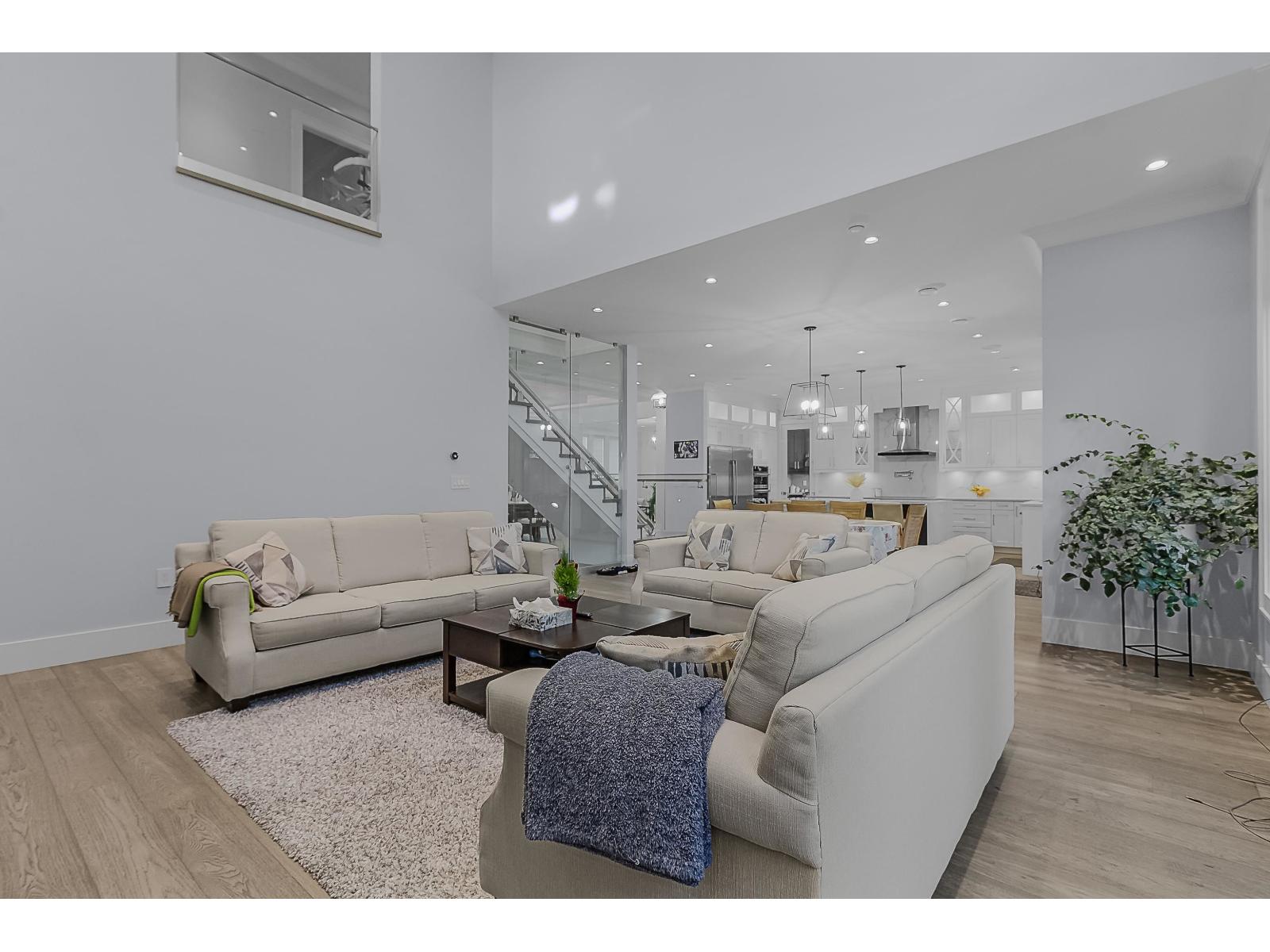 7575 143 Street, Surrey, British Columbia  V3W 5P2 - Photo 8 - R3078809