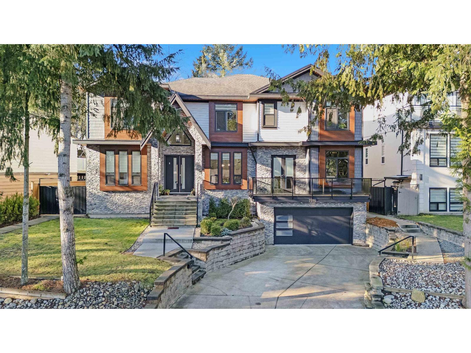 7575 143 Street, Surrey, British Columbia  V3W 5P2 - Photo 1 - R3078809