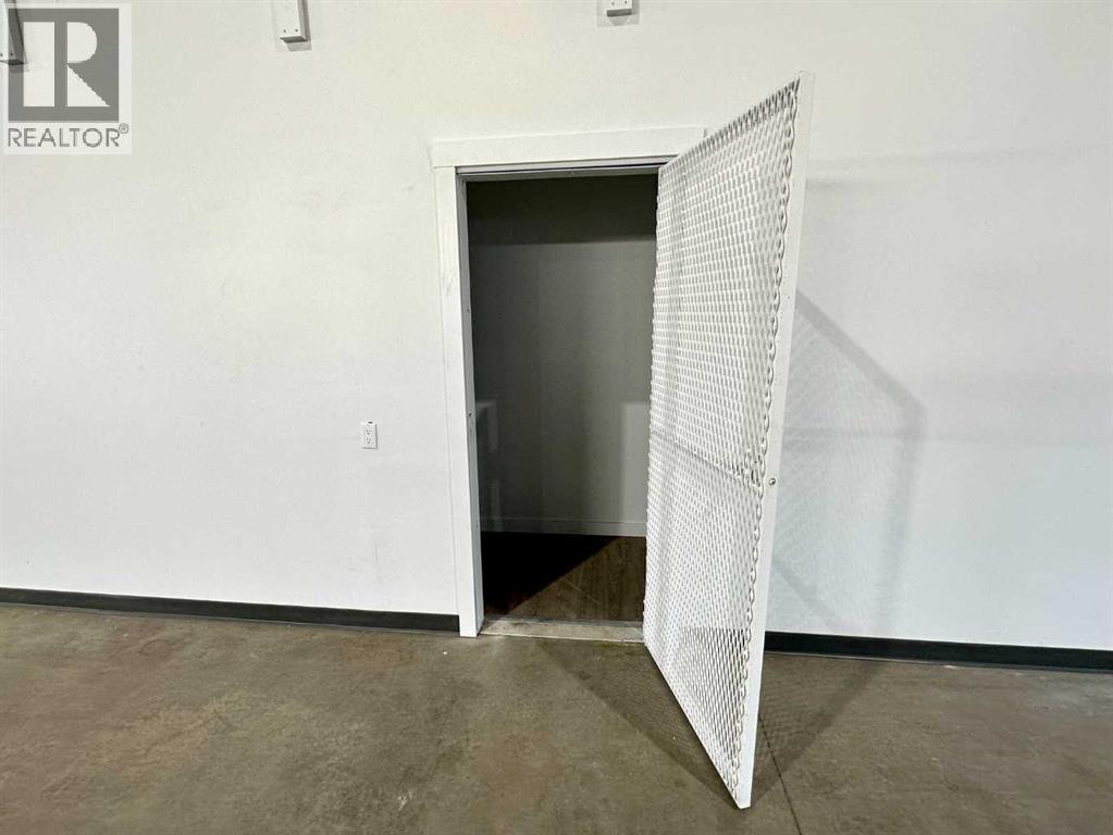 3 & 5 Van Der Horn Way, Rural Red Deer County, Alberta  T4S 2M4 - Photo 15 - A2278131