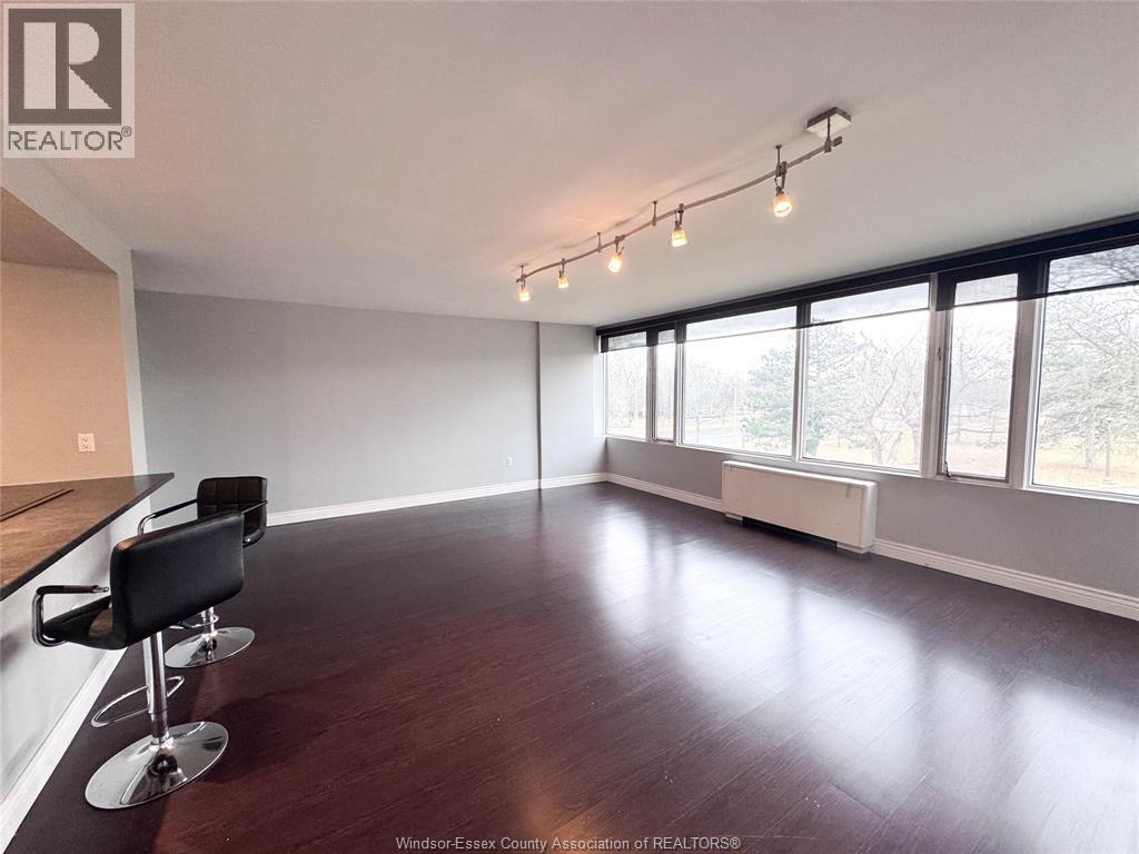 MLS# 26001773: 2144 Pelissier STREET Unit# 302, Windsor, Canada