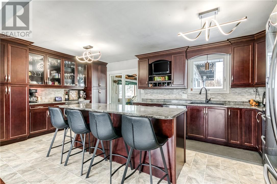 4248 Carina Drive, Hanmer, Ontario  P3P 1L4 - Photo 2 - 2126170