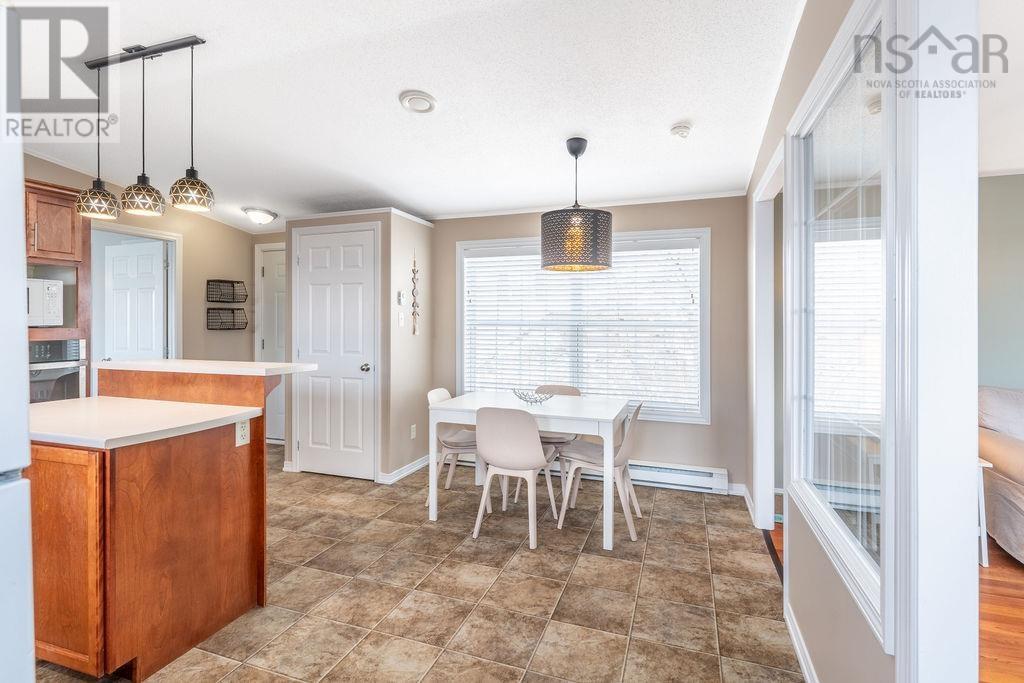 52 Manor Drive, Lower Sackville, Nova Scotia  B4C 2P1 - Photo 2 - 202601359