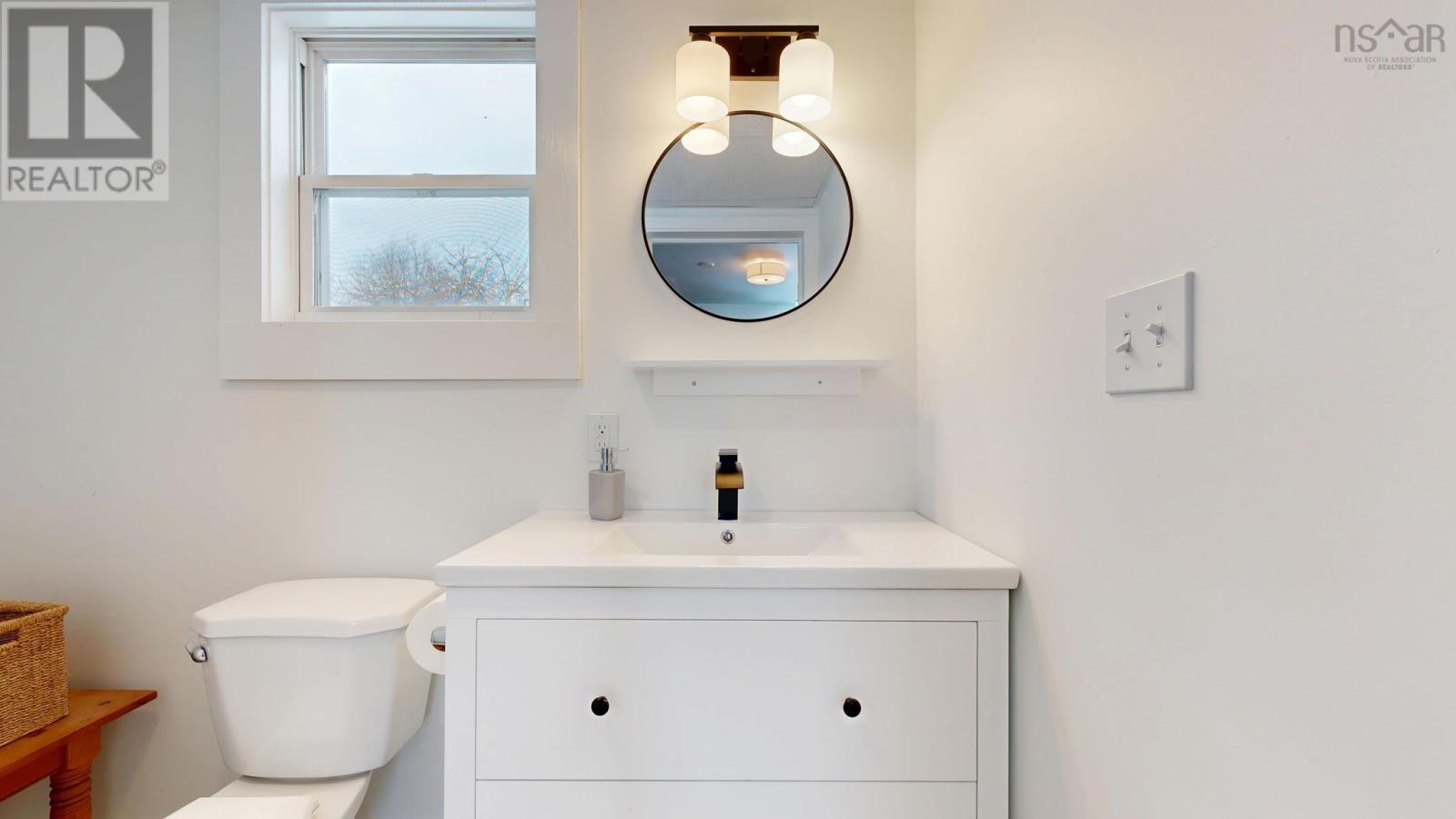 489 Back Centre Road, Back Centre, Nova Scotia  B0J 2C0 - Photo 12 - 202601360