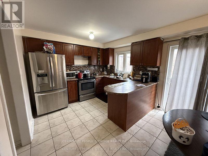 5797 Tiz Road, Mississauga, Ontario  L5R 0B4 - Photo 9 - W12552138