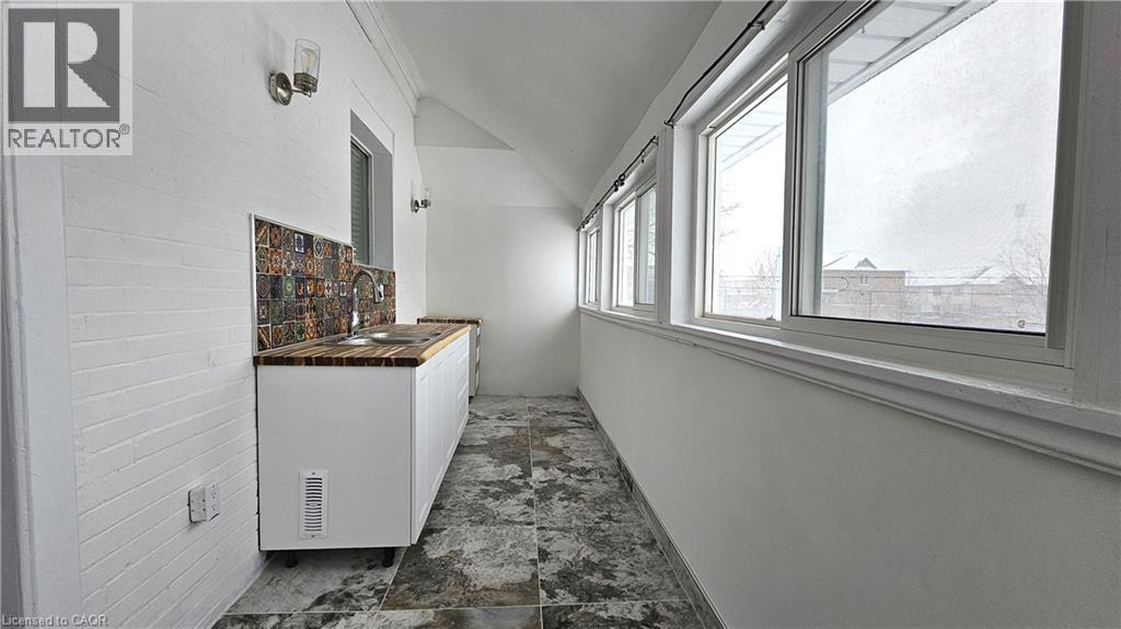 285 Borden Avenue S, Kitchener, Ontario  N2G 3S1 - Photo 23 - 40799961