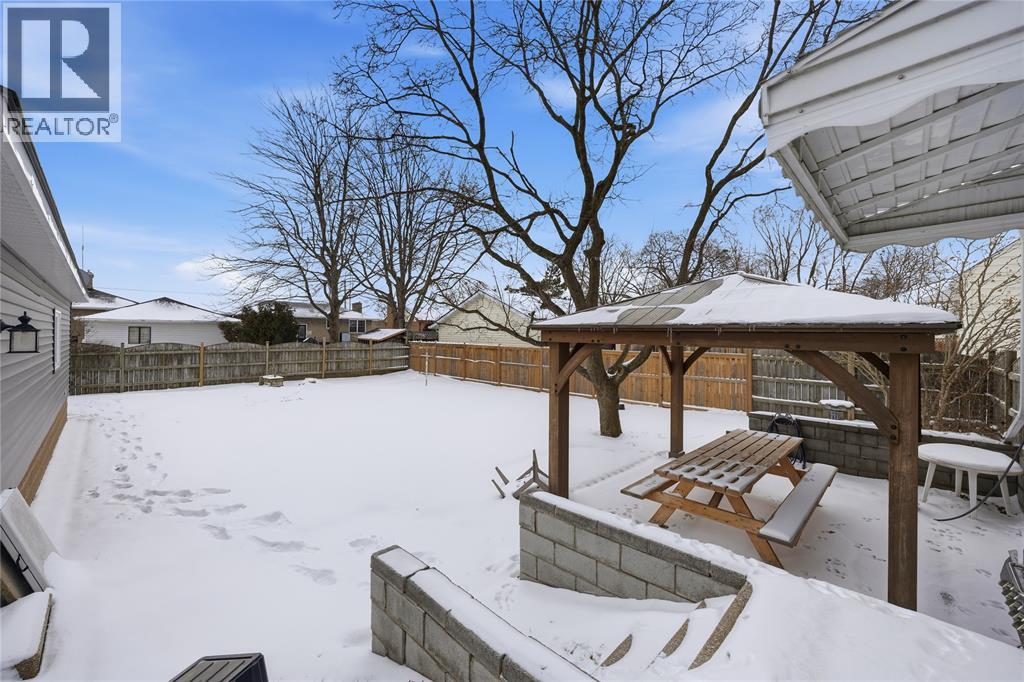 729 Oakdale Avenue, Sarnia, Ontario  N7V 2B1 - Photo 7 - 26001575