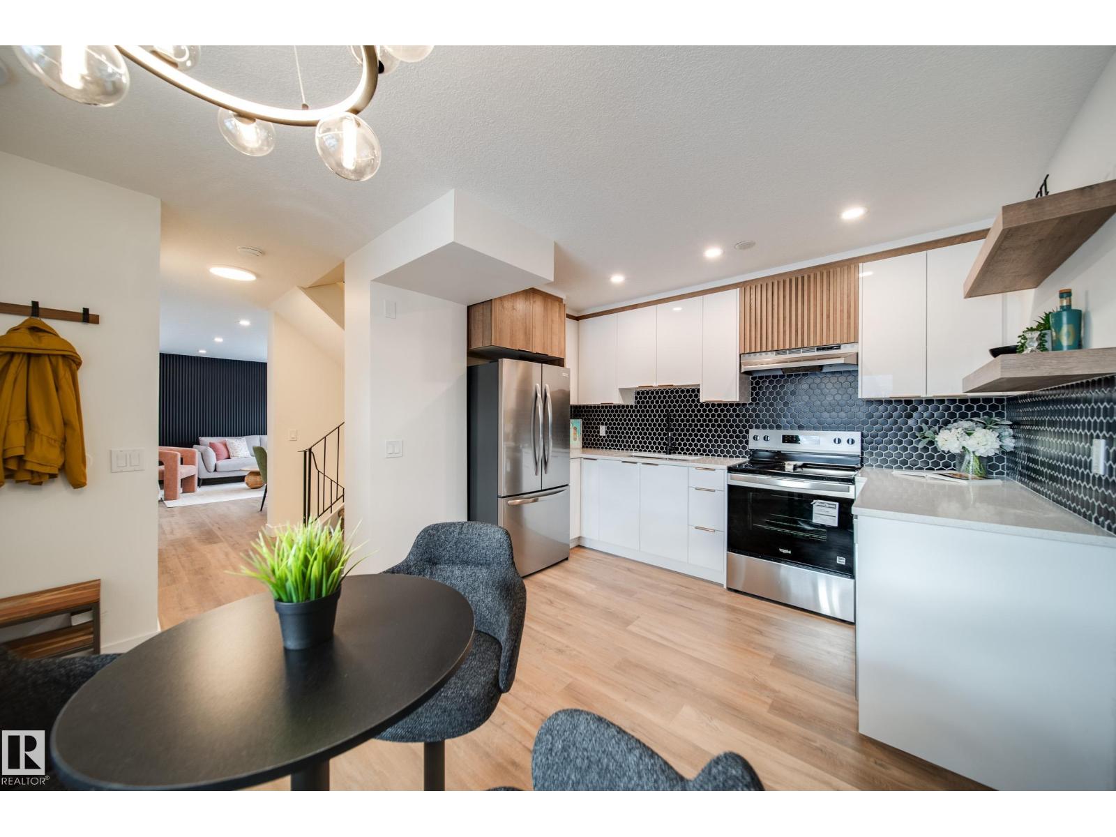 17751 95 St Nw, Edmonton, Alberta  T5Z 2E3 - Photo 5 - E4470853