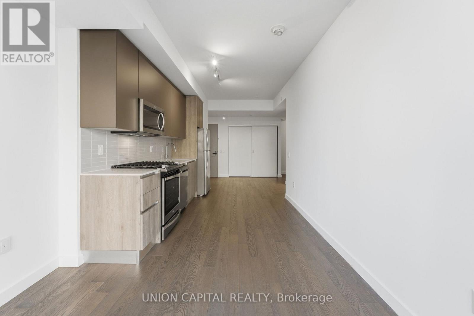 601 - 2a Church Street, Toronto, Ontario  M5E 0E1 - Photo 5 - C12723256