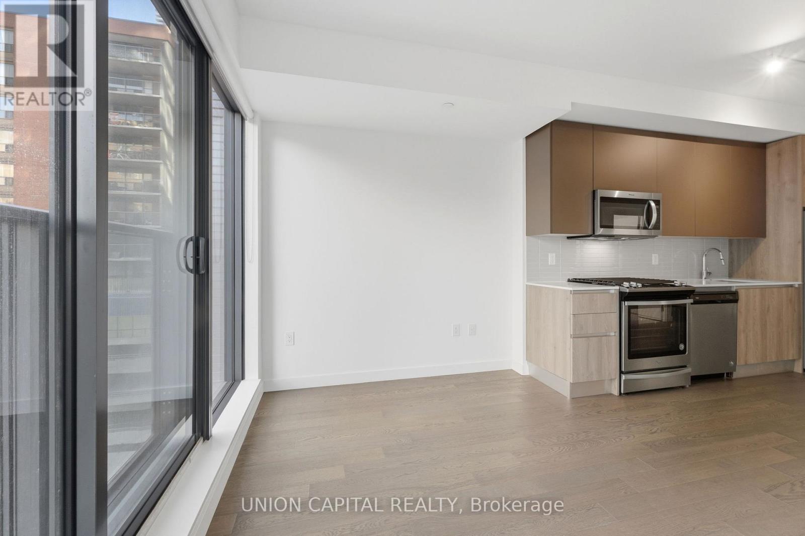 601 - 2a Church Street, Toronto, Ontario  M5E 0E1 - Photo 9 - C12723256