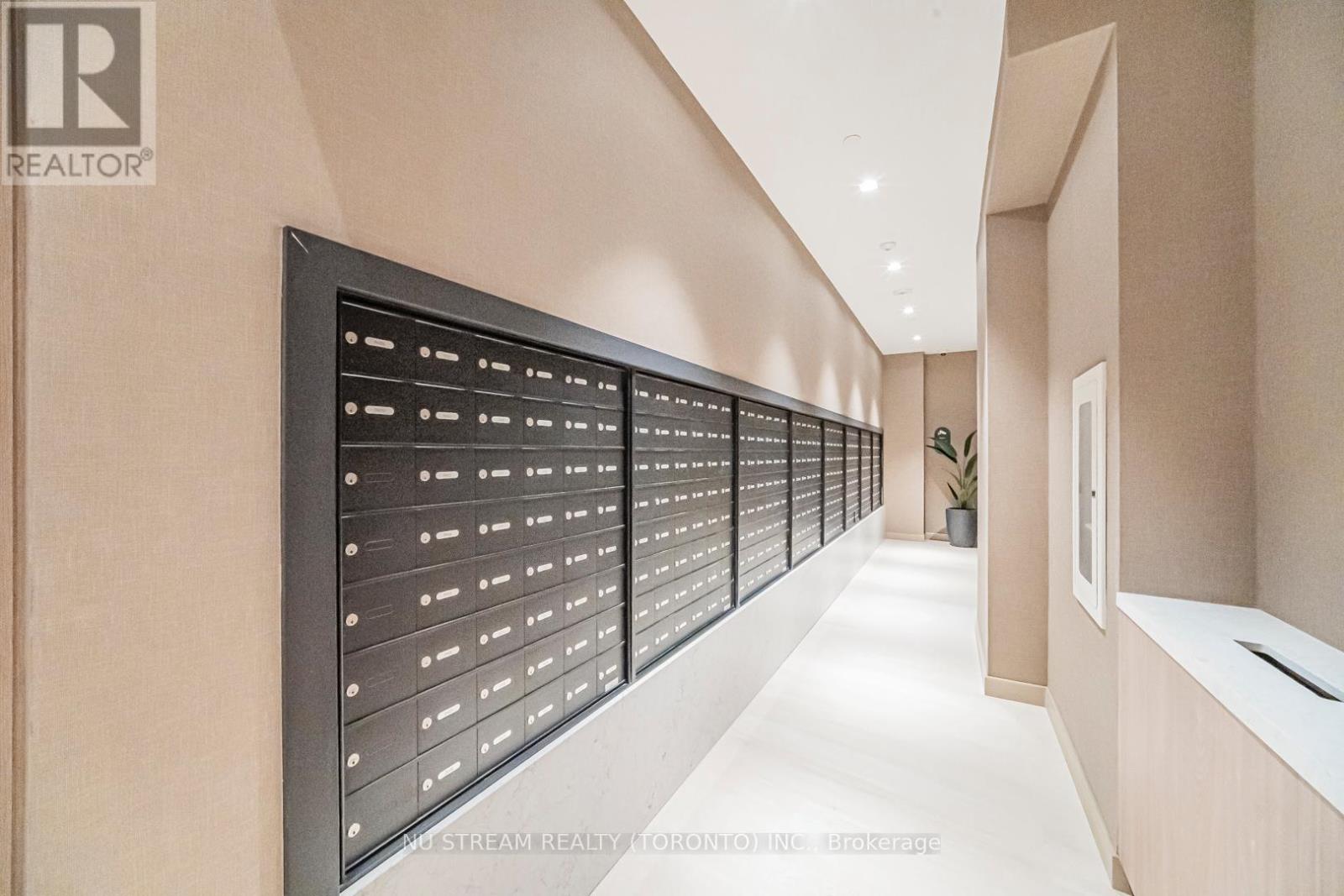 2013 - 36 Olive Avenue, Toronto, Ontario  M2N 4P9 - Photo 4 - C12723266