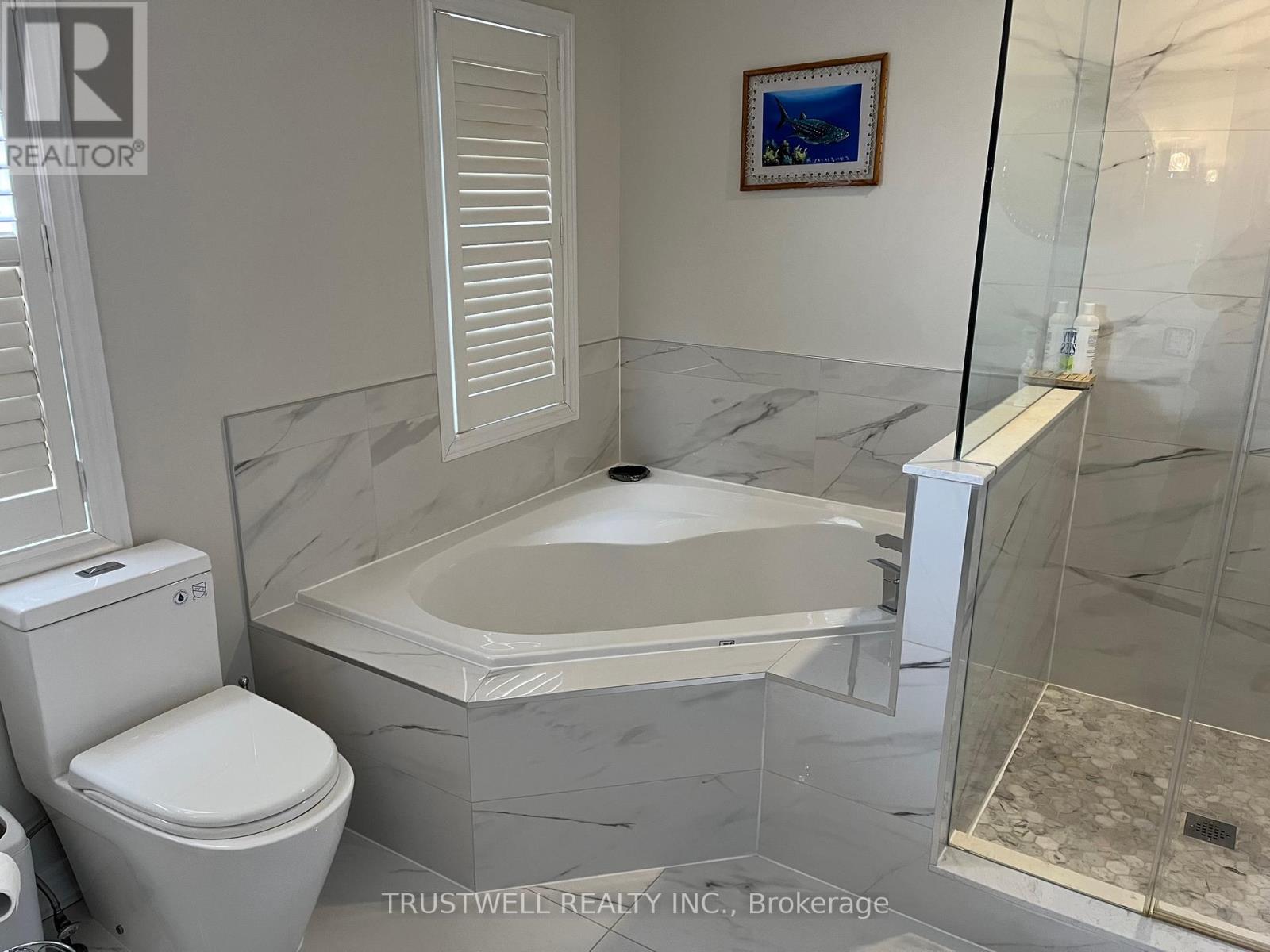 7 English Garden Way, Toronto, Ontario  M2M 4M4 - Photo 10 - C12723278