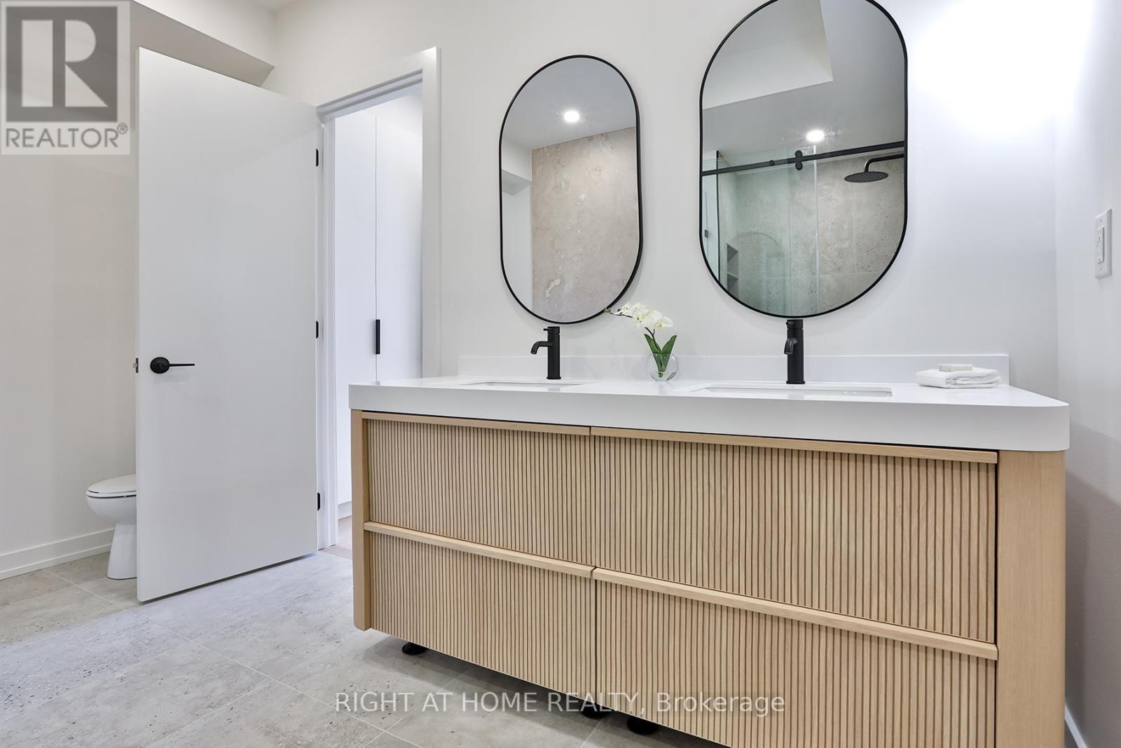 60 Winnifred Avenue, Toronto, Ontario  M4M 2X3 - Photo 22 - E12723268