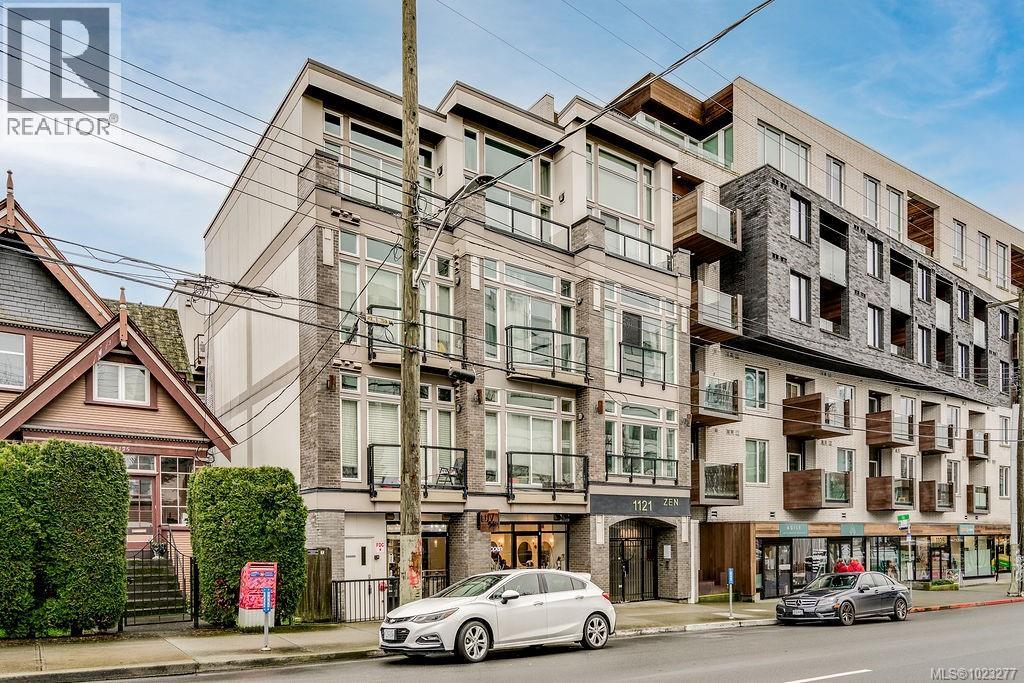 305 1121 Fort St, Victoria, British Columbia  V8V 3K9 - Photo 24 - 1023277