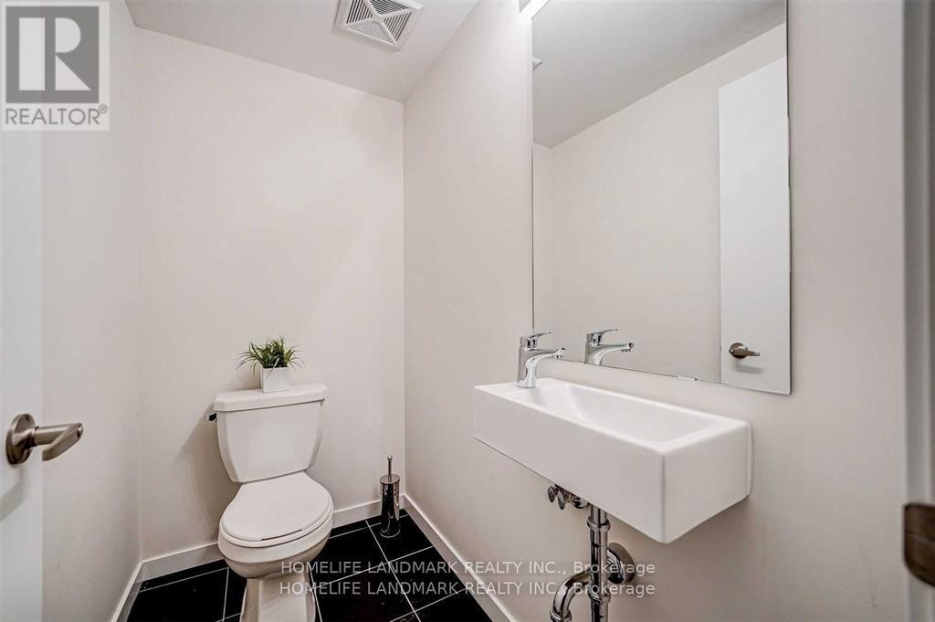 102 - 500 Alex Gardner Circle, Aurora, Ontario  L4G 3G5 - Photo 11 - N12723270