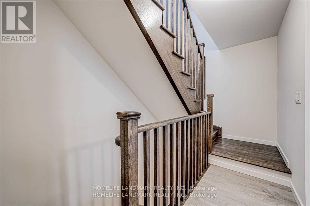 102 - 500 Alex Gardner Circle, Aurora, Ontario  L4G 3G5 - Photo 12 - N12723270