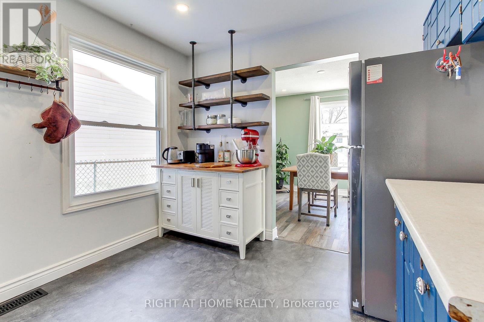 853 Magnolia Avenue, Newmarket, Ontario  L3Y 5H5 - Photo 20 - N12723300