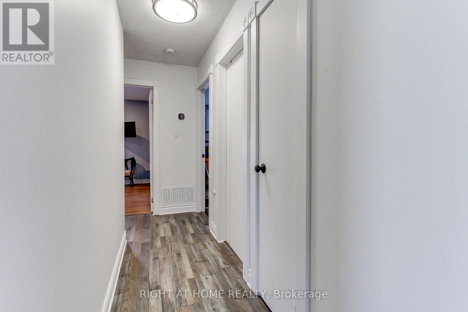 853 Magnolia Avenue, Newmarket, Ontario  L3Y 5H5 - Photo 21 - N12723300