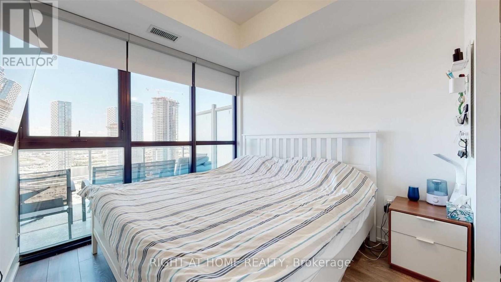 2705 - 2916 Highway 7, Vaughan, Ontario  L4K 0K6 - Photo 7 - N12723302