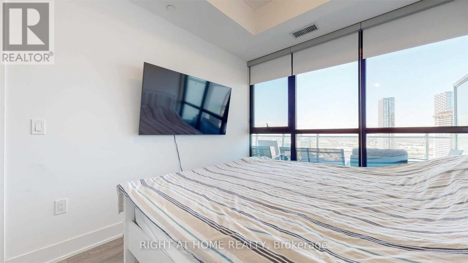 2705 - 2916 Highway 7, Vaughan, Ontario  L4K 0K6 - Photo 8 - N12723302