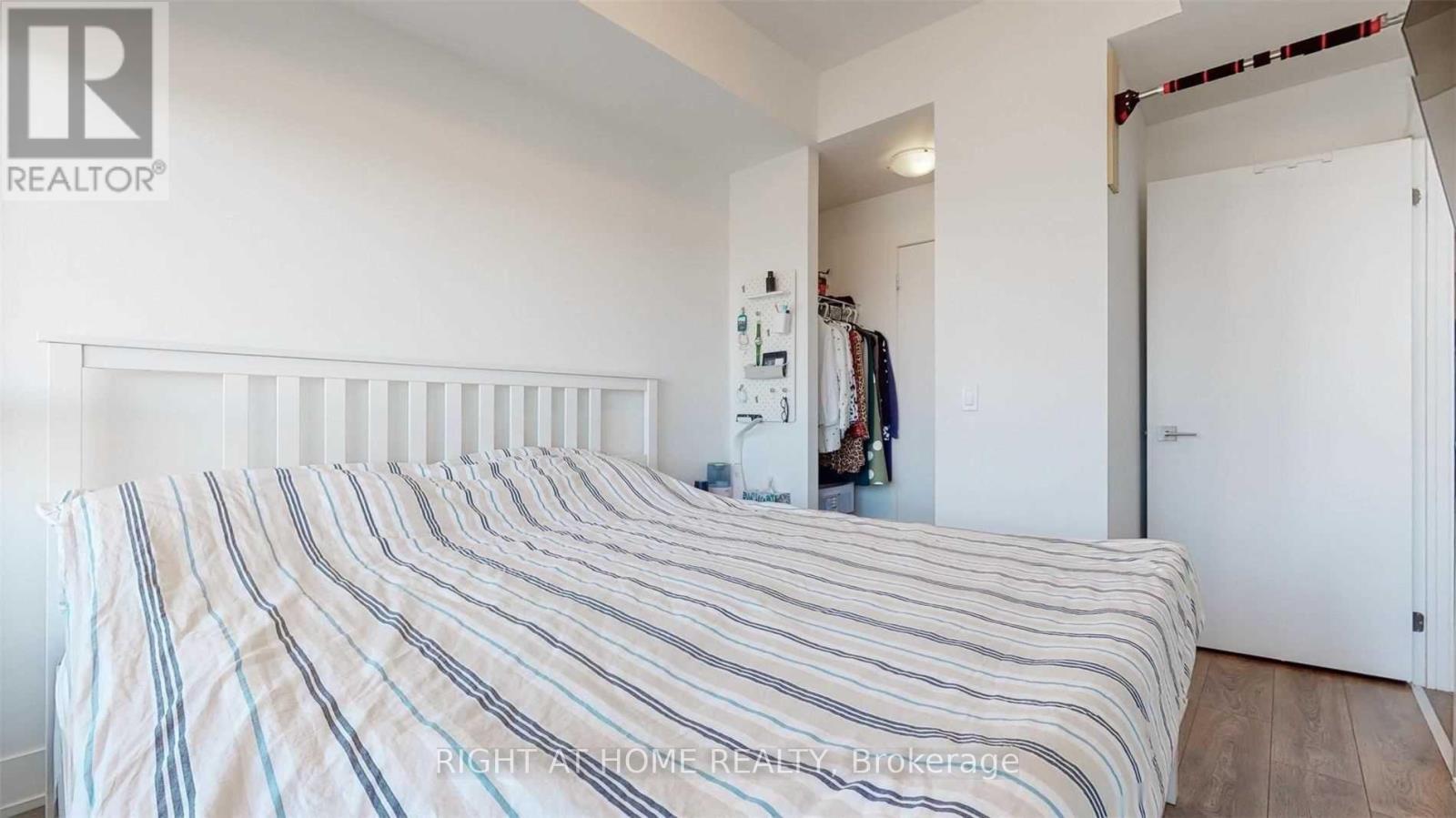 2705 - 2916 Highway 7, Vaughan, Ontario  L4K 0K6 - Photo 9 - N12723302