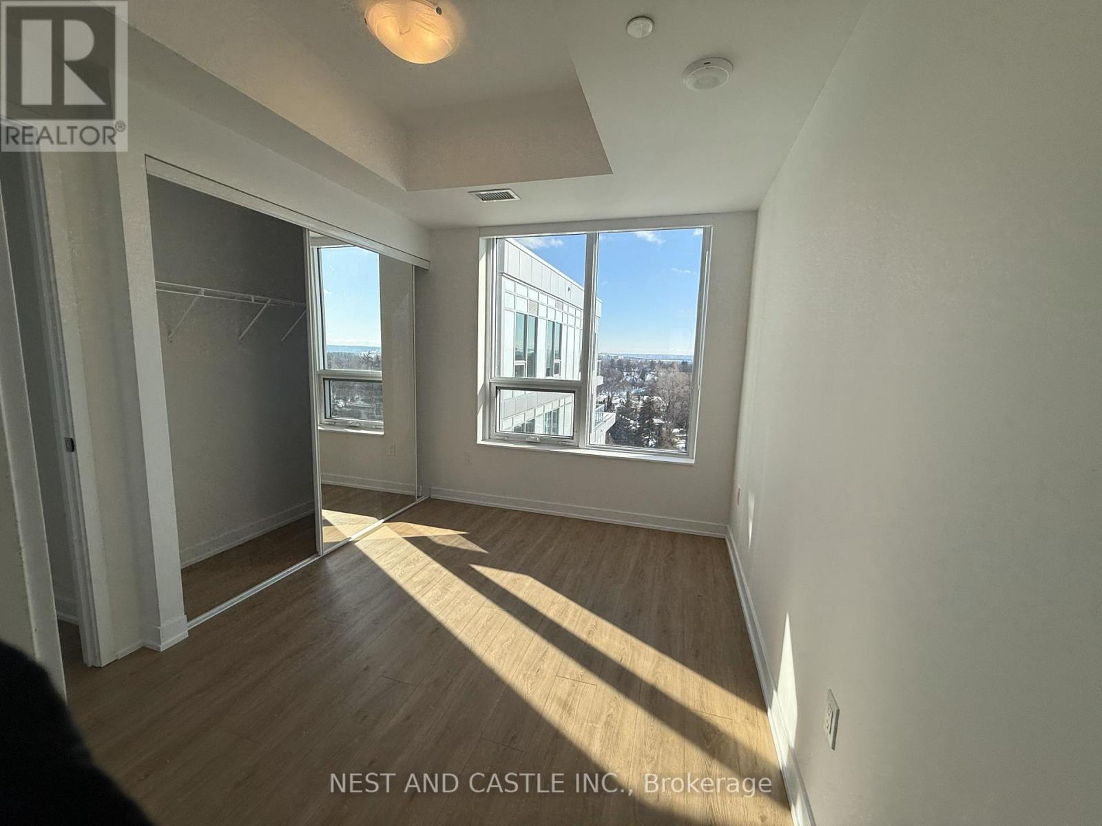 Ph02 - 500 Plain Road E, Burlington, Ontario  L7T 0C8 - Photo 3 - W12723264