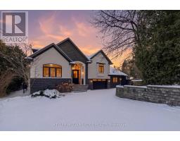 1316 DUNDAS STREET, Burlington, Ontario