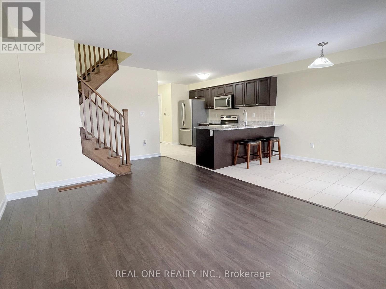 7 Hedges Crescent, Hamilton, Ontario  L8J 0K8 - Photo 14 - X12723258