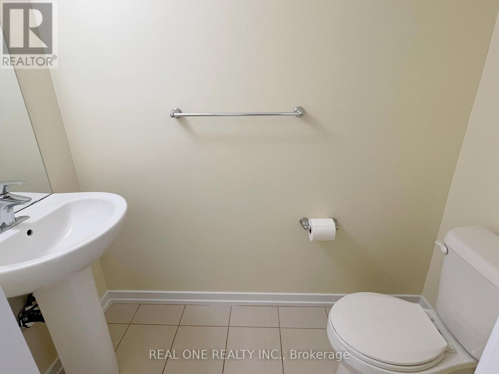 7 Hedges Crescent, Hamilton, Ontario  L8J 0K8 - Photo 18 - X12723258