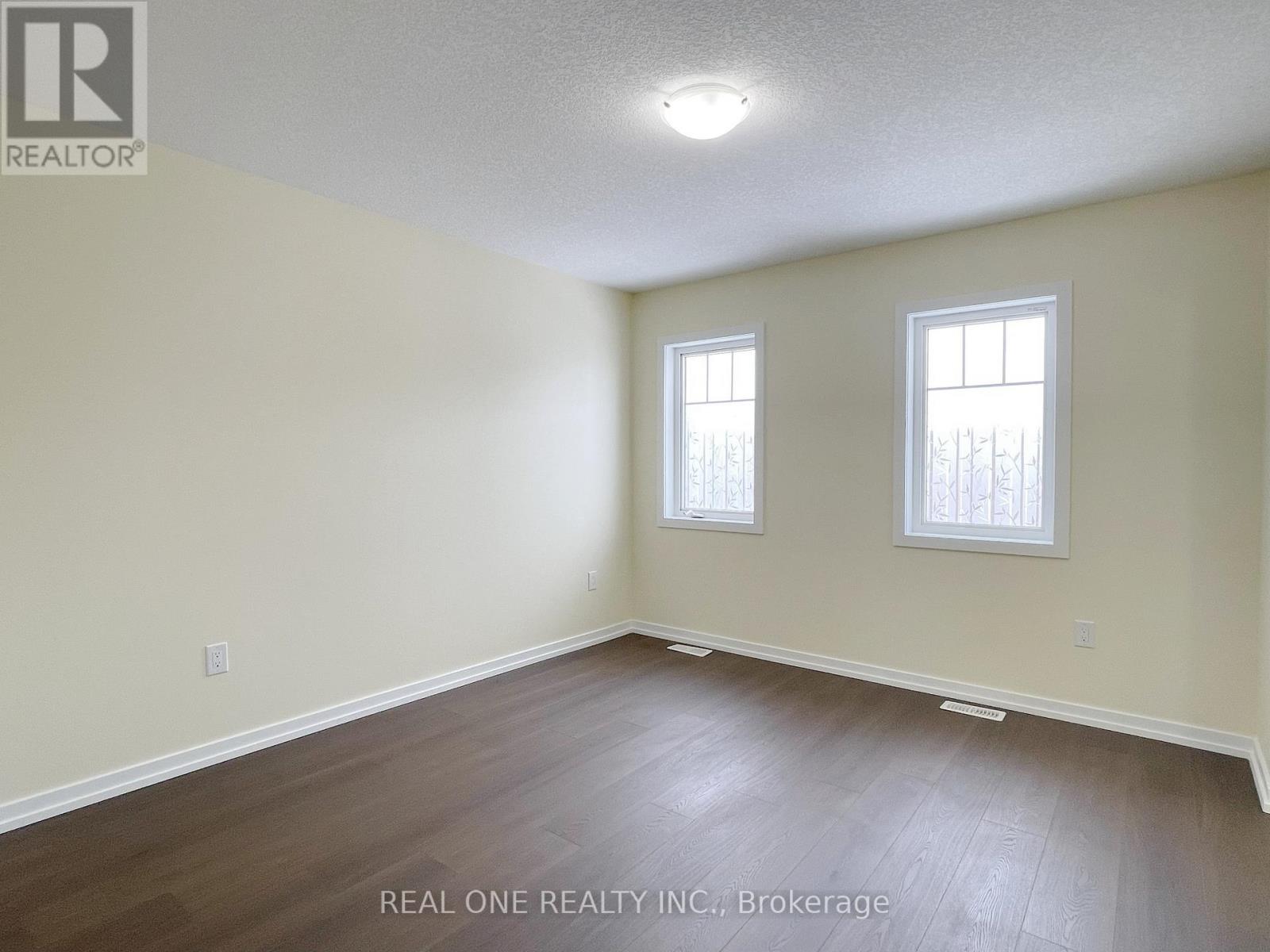 7 Hedges Crescent, Hamilton, Ontario  L8J 0K8 - Photo 19 - X12723258