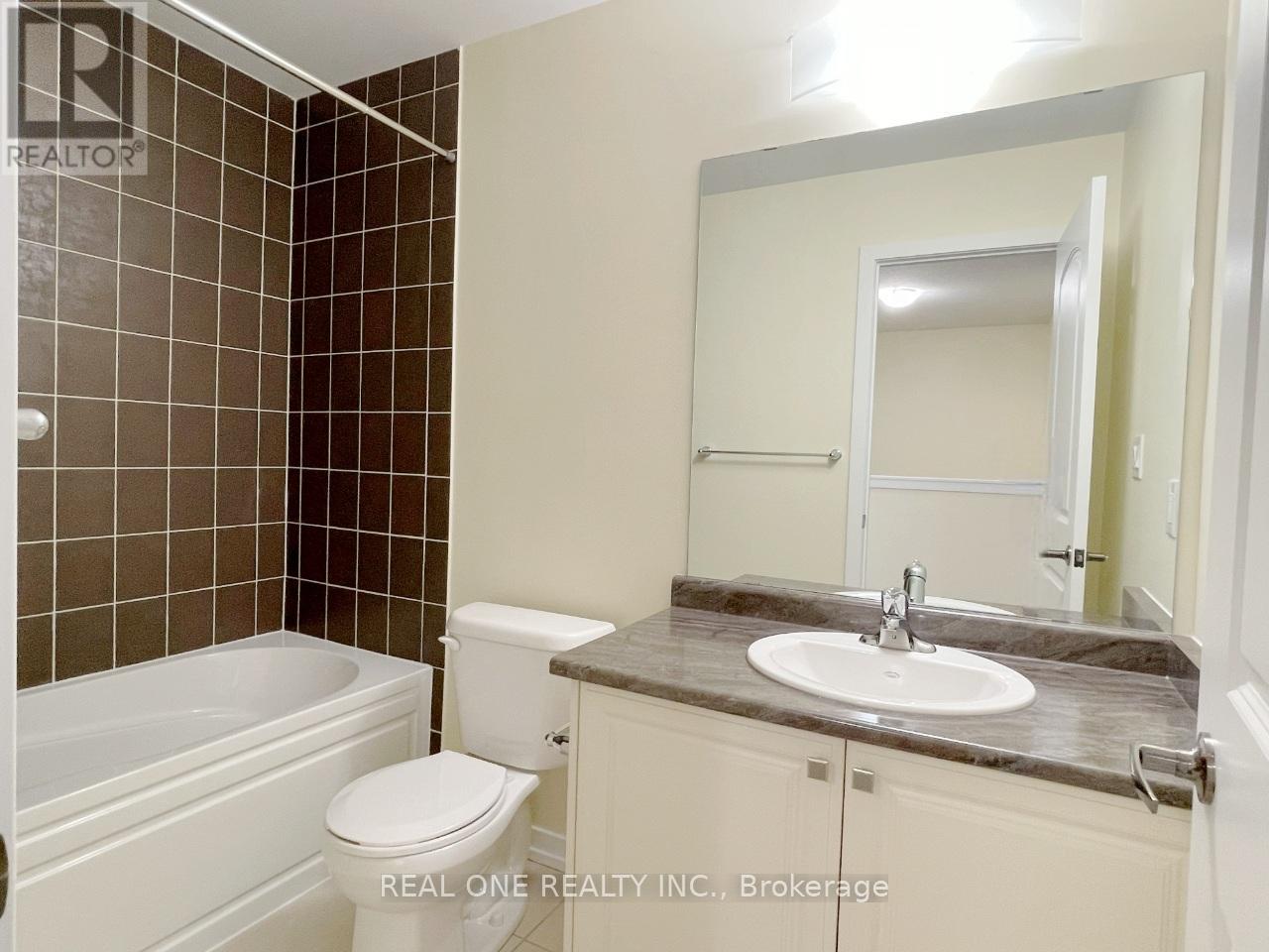 7 Hedges Crescent, Hamilton, Ontario  L8J 0K8 - Photo 27 - X12723258