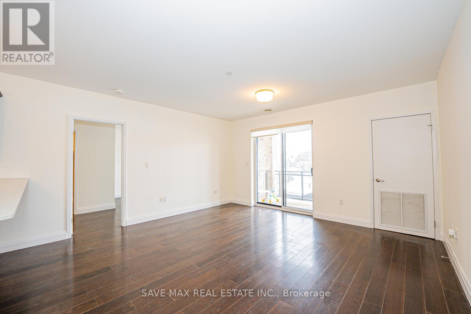 205 - 26 Wellington Street, St. Catharines, Ontario  L2R 5P8 - Photo 11 - X12723282