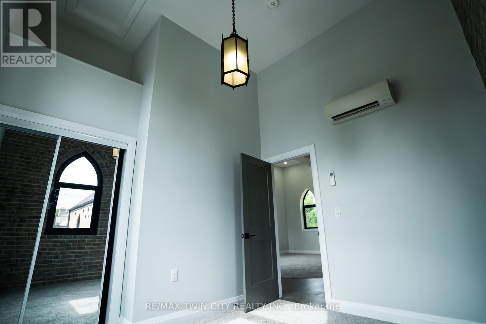 6 - 130 Elgin Street, Brantford, Ontario  N3S 5A5 - Photo 5 - X12723292