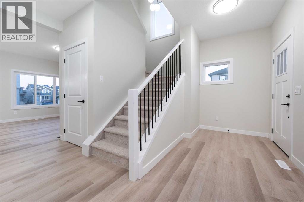 84 Waterford Manor, Chestermere, Alberta  T1X 2T9 - Photo 13 - A2281266