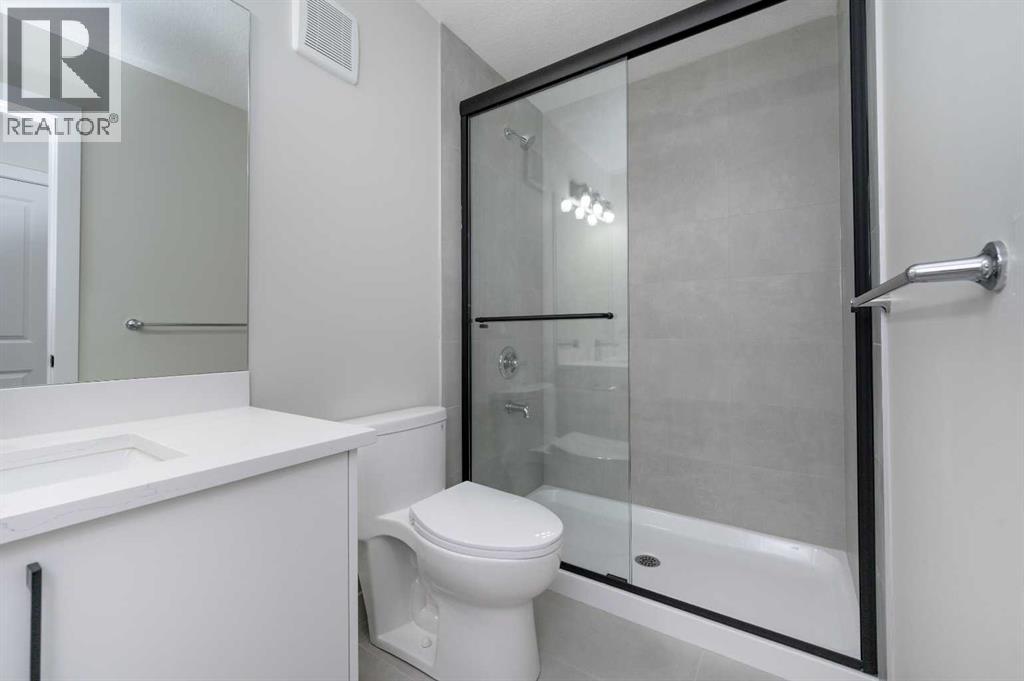 84 Waterford Manor, Chestermere, Alberta  T1X 2T9 - Photo 27 - A2281266