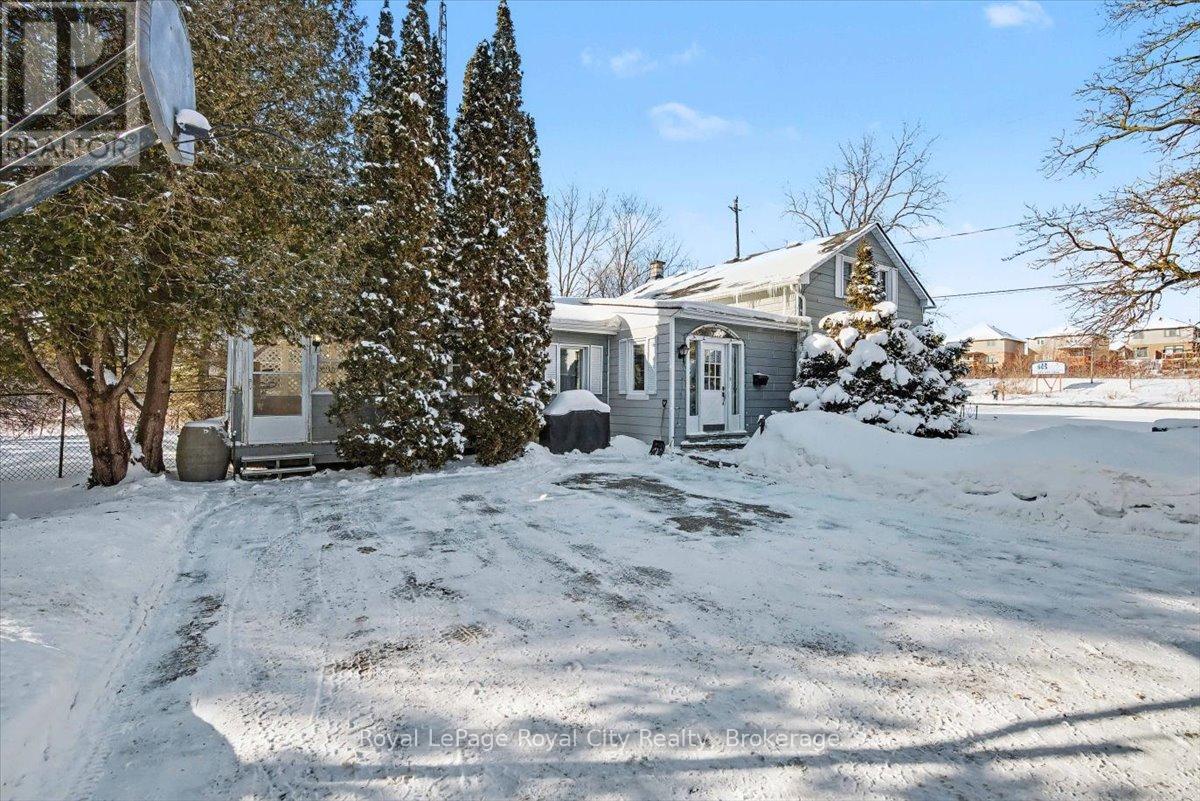 687 New Dundee Road, Kitchener, Ontario N2P 2N9 - Photo 3 - X12723342