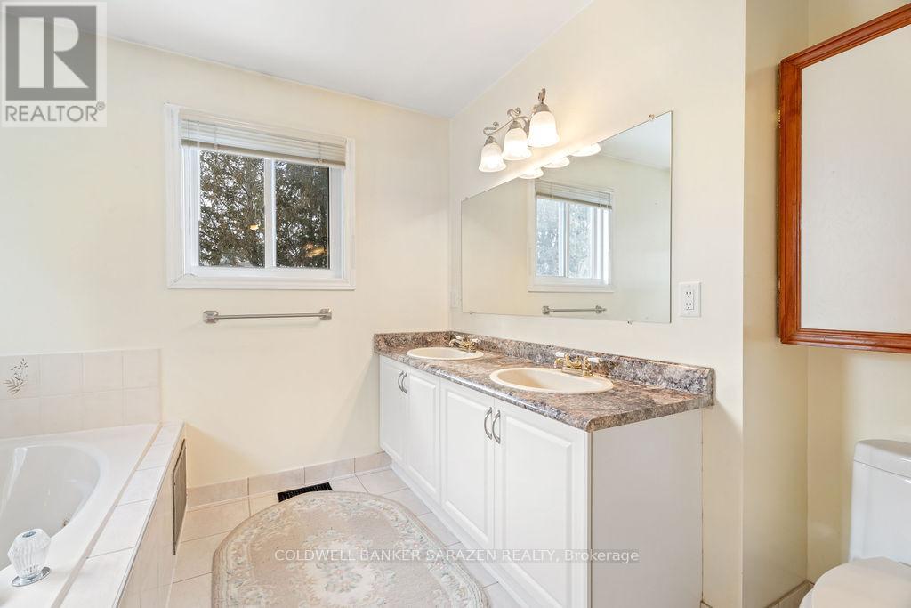 1040 Karsh Drive, Ottawa, Ontario  K1G 4M9 - Photo 30 - X12723330