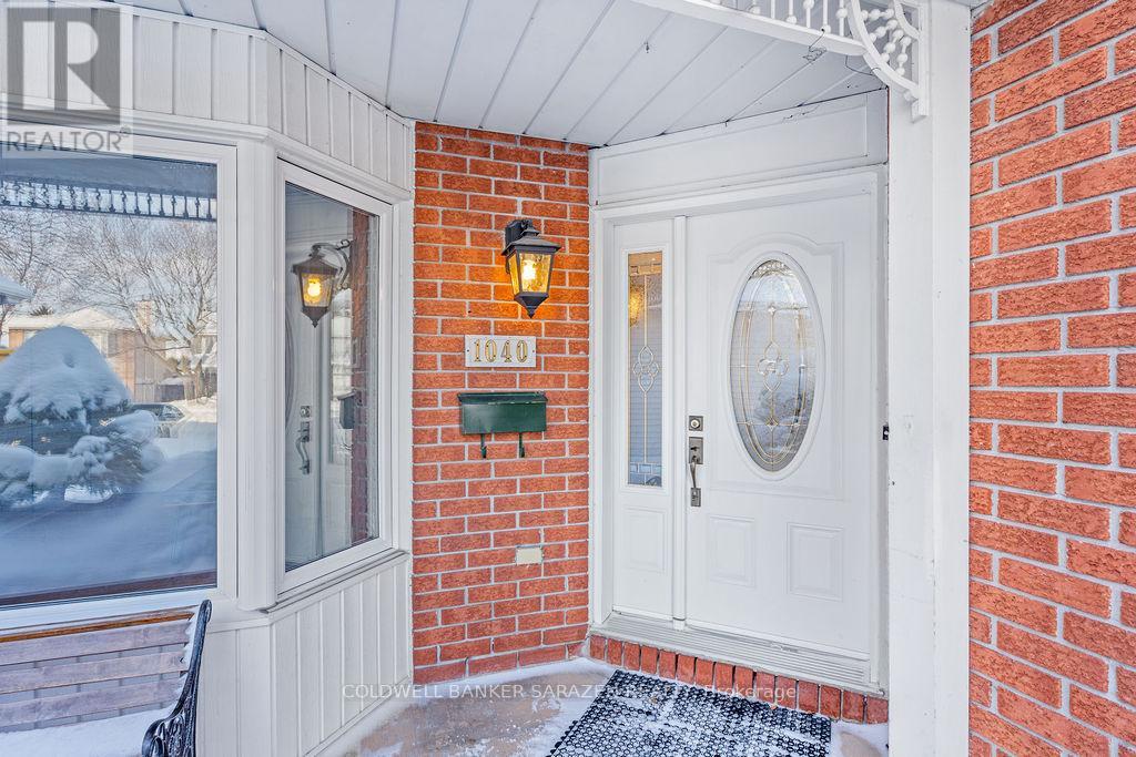 1040 Karsh Drive, Ottawa, Ontario  K1G 4M9 - Photo 7 - X12723330