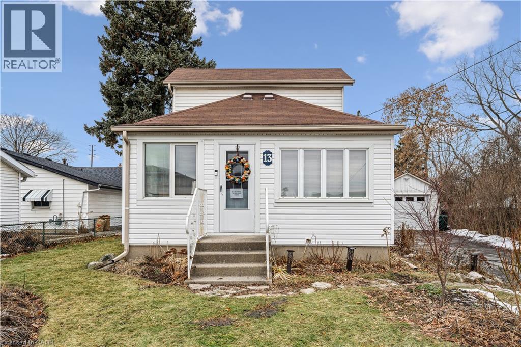 13 SPIERS Crescent, Cambridge, Ontario