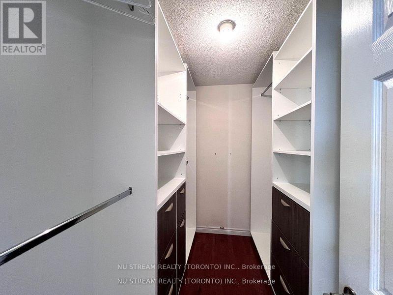 Upper - 5 Victoria Wood Avenue, Markham, Ontario  L6E 1X7 - Photo 15 - N12723318