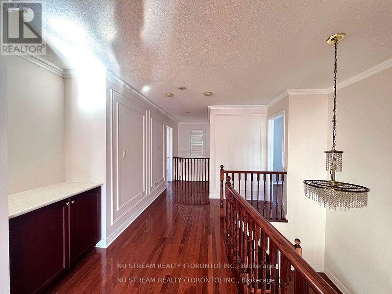 Upper - 5 Victoria Wood Avenue, Markham, Ontario  L6E 1X7 - Photo 16 - N12723318