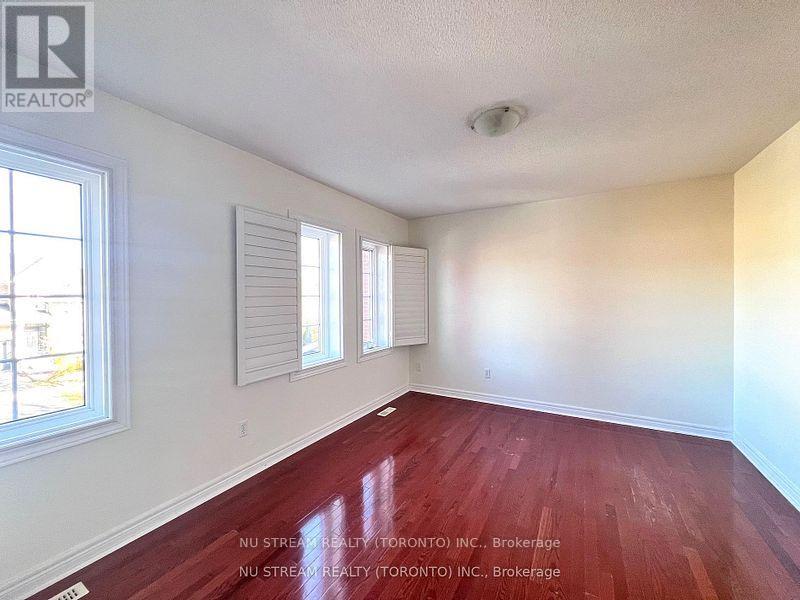 Upper - 5 Victoria Wood Avenue, Markham, Ontario  L6E 1X7 - Photo 17 - N12723318