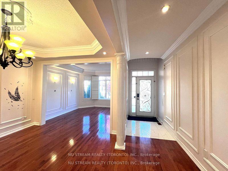 Upper - 5 Victoria Wood Avenue, Markham, Ontario  L6E 1X7 - Photo 2 - N12723318