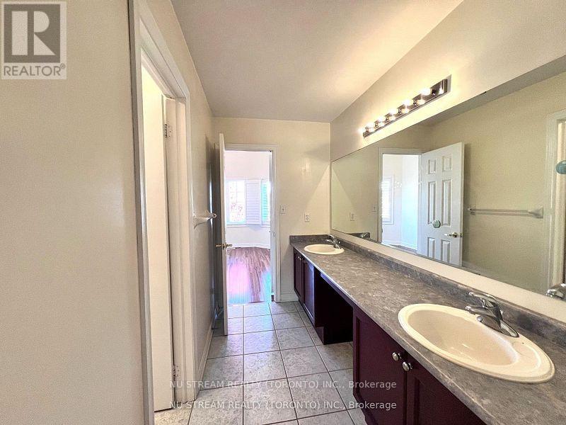 Upper - 5 Victoria Wood Avenue, Markham, Ontario  L6E 1X7 - Photo 23 - N12723318