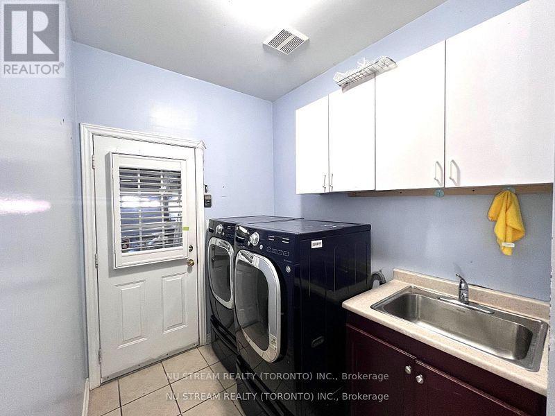 Upper - 5 Victoria Wood Avenue, Markham, Ontario  L6E 1X7 - Photo 25 - N12723318