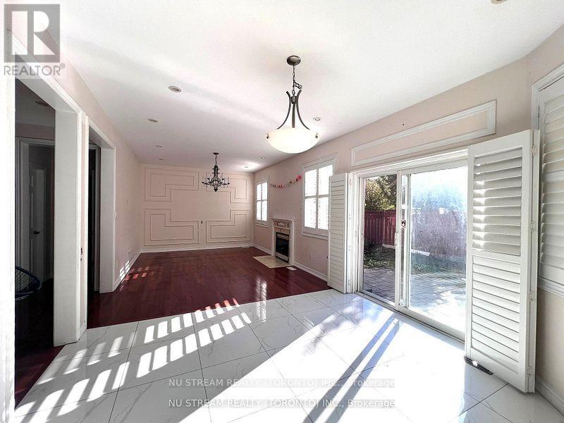 Upper - 5 Victoria Wood Avenue, Markham, Ontario  L6E 1X7 - Photo 9 - N12723318