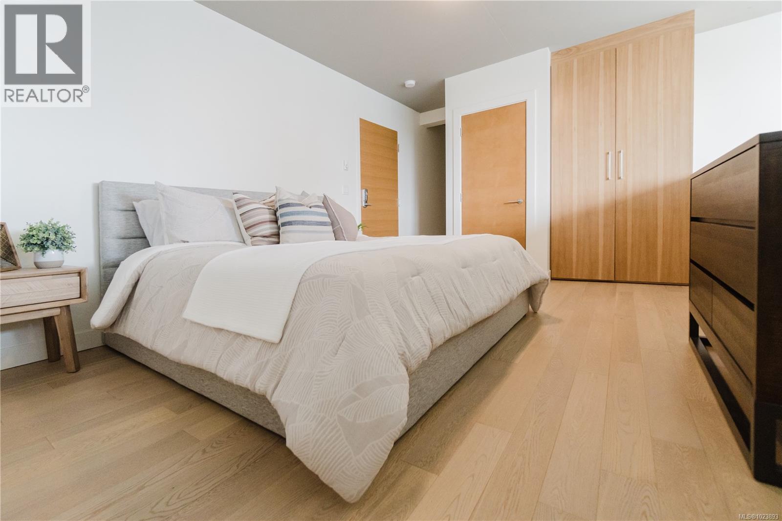 515 989 Johnson St, Victoria, British Columbia  V8V 0E3 - Photo 24 - 1023893