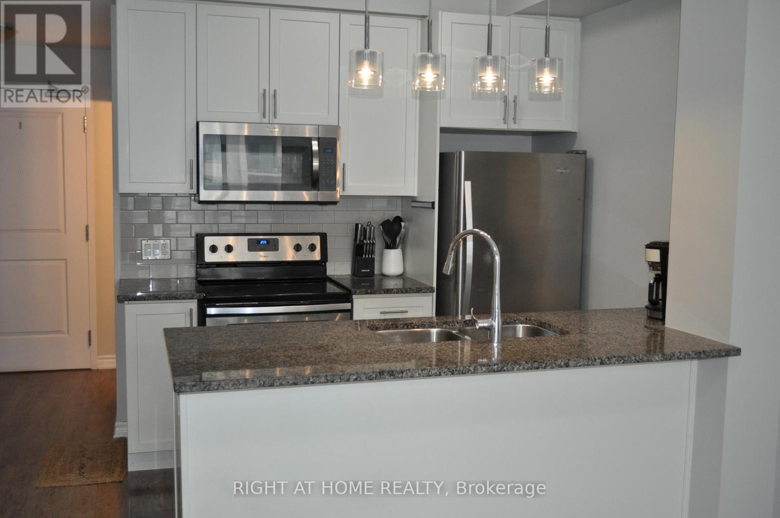 429 - 2490 Old Bronte Road, Oakville, Ontario  L6M 0Y5 - Photo 13 - W12723320